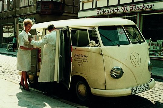 07-combi-livreur-auto-collections-213908 07-combi-livreur-auto-collections-213908